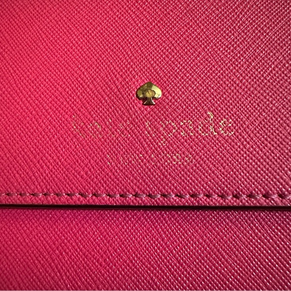 Kate Spade Vibrant Pink Wallet - Picture 2 of 15